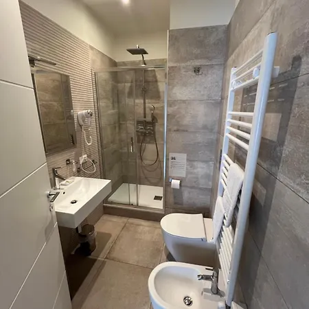 Oda ve Kahvaltı Maqueda 4*